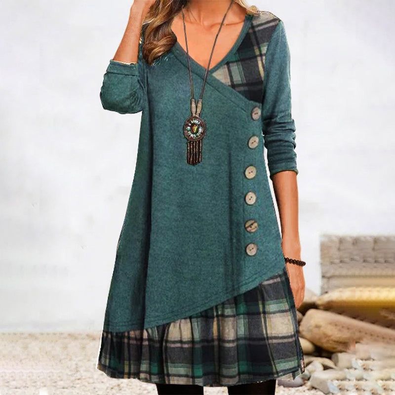 A Vintage Style Dress with Delicate Timeless Details