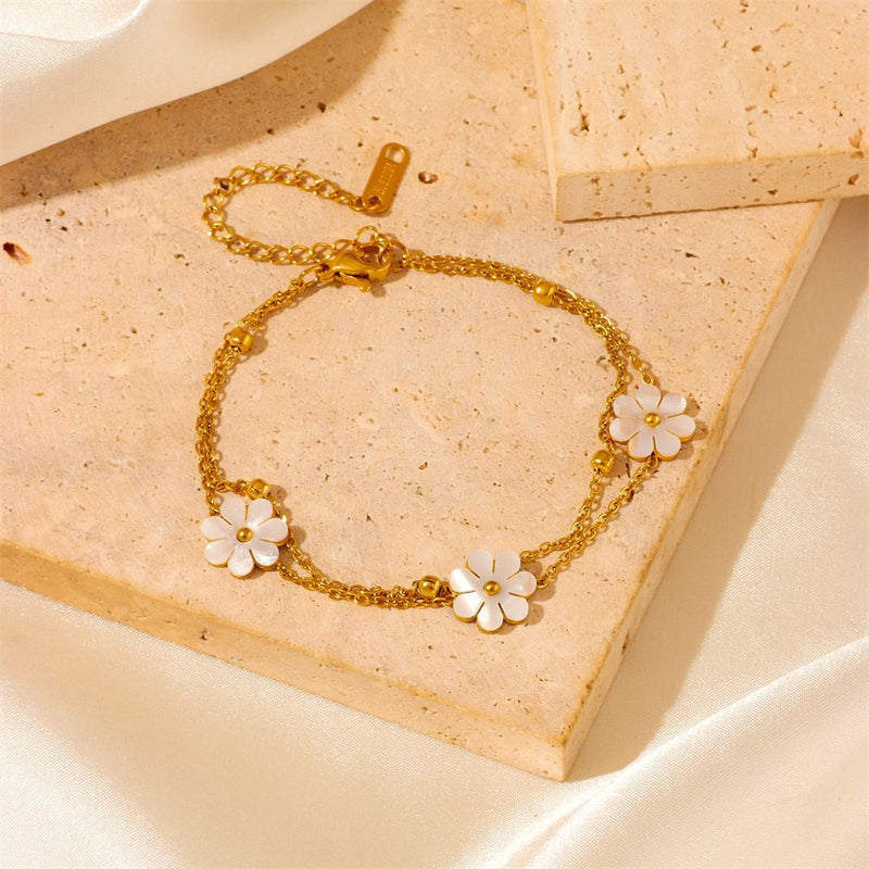 Romantic Daisy Bracelet