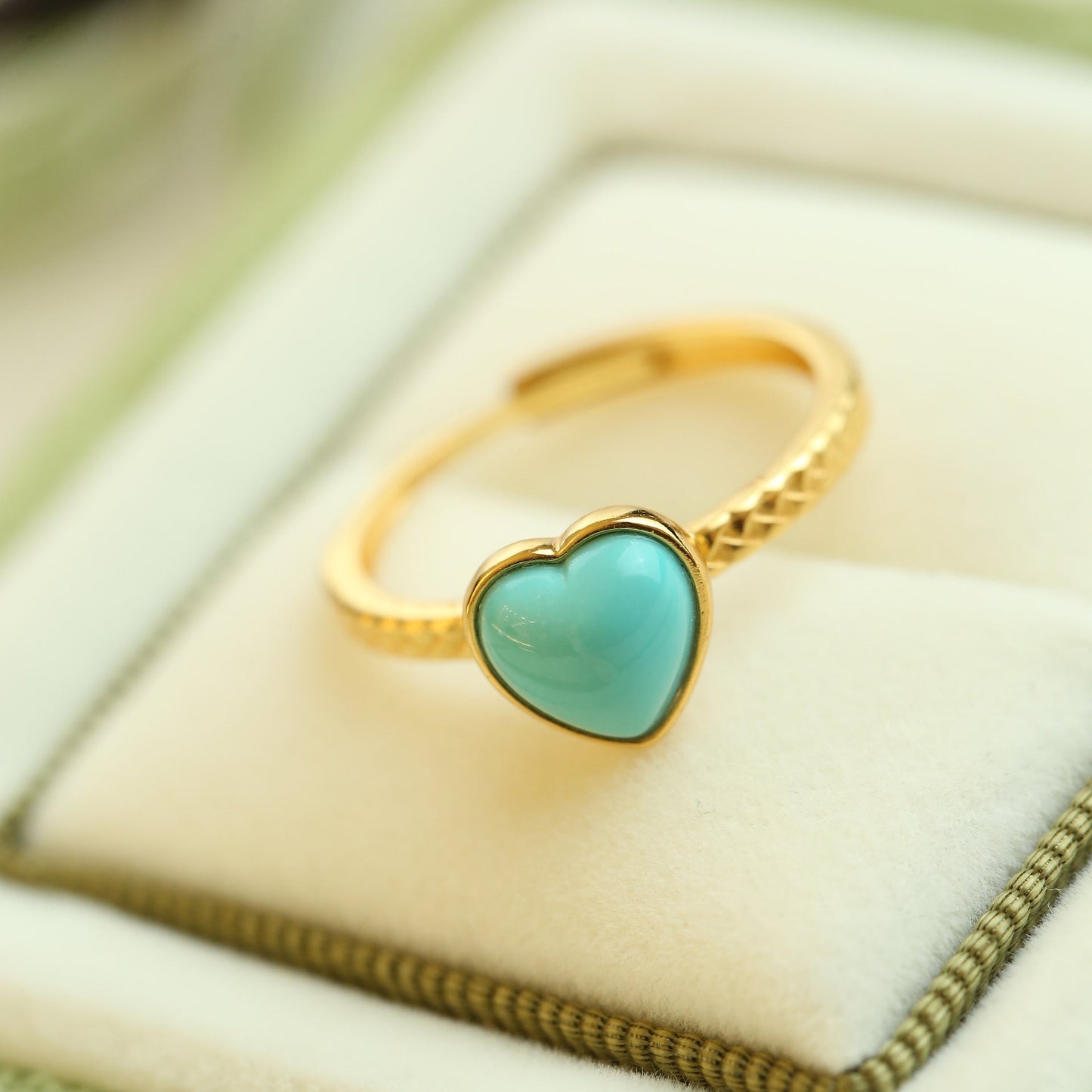 Romantic Turquoise Heart Ring