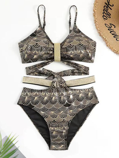 Effortlessly Elegant Bikini with a Timeless Design