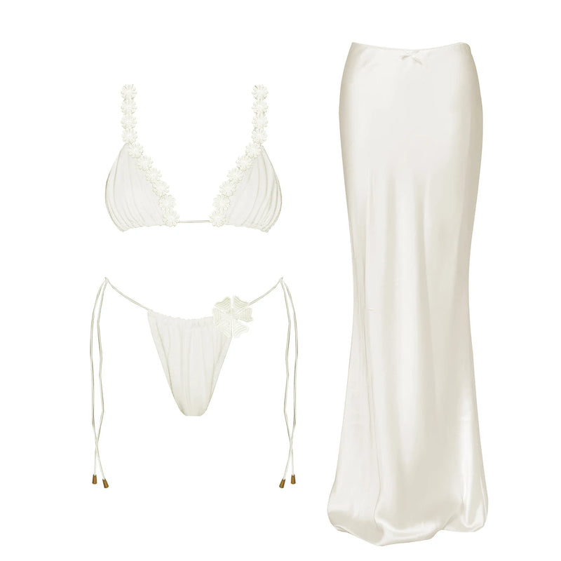 Casually Elegant Bikini with a Refined Edge