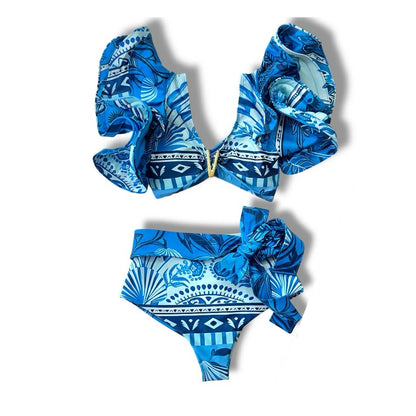 Effortlessly Elegant Bikini with a Timeless Design