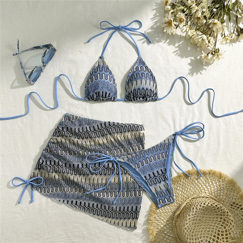 Effortlessly Elegant Bikini with a Timeless Design