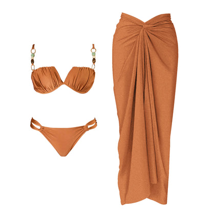 Effortlessly Elegant Bathing Suit with a Timeless Design
