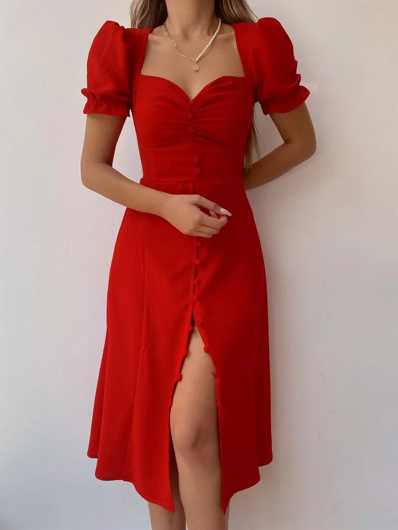 Classic Vintage Dress with a Flattering Fit
