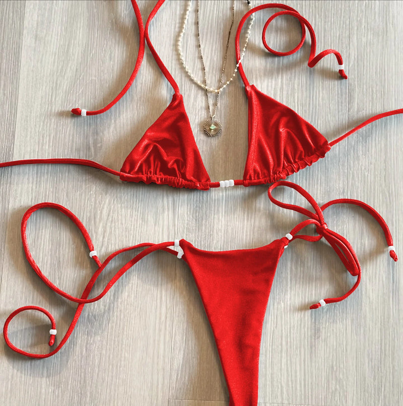 Finely Styled Bathing Suit with a Classic Vintage Look