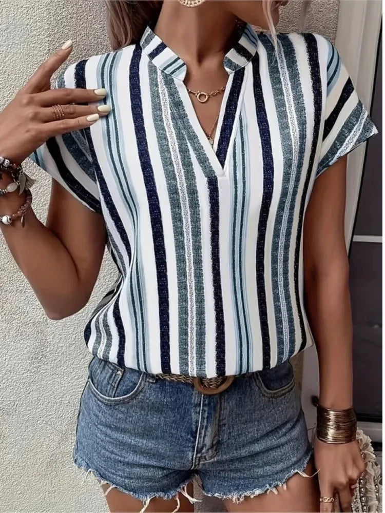 Elegantly Styled Shirt for Everyday Wear