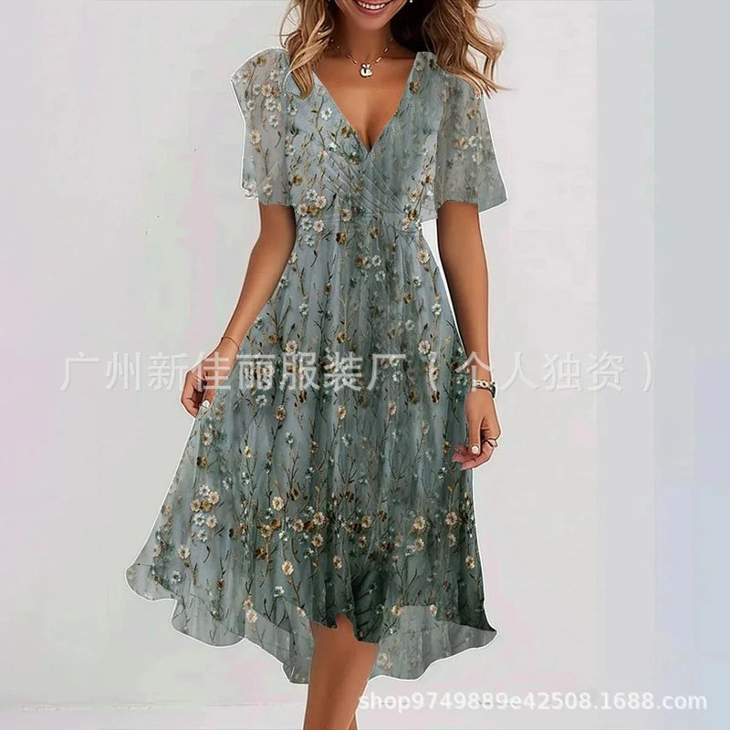 Finely Styled Dress with a Classic Vintage Look