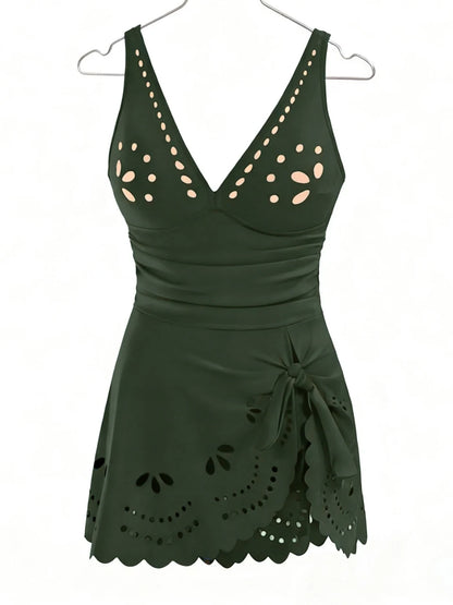Finely Styled Dress with a Classic Vintage Look