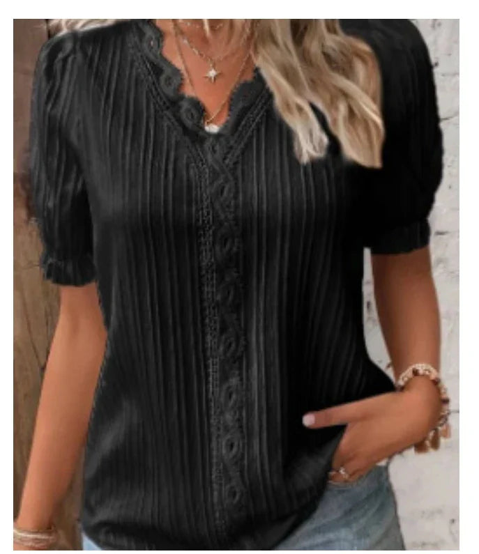 Effortlessly Elegant Shirt with a Timeless Design