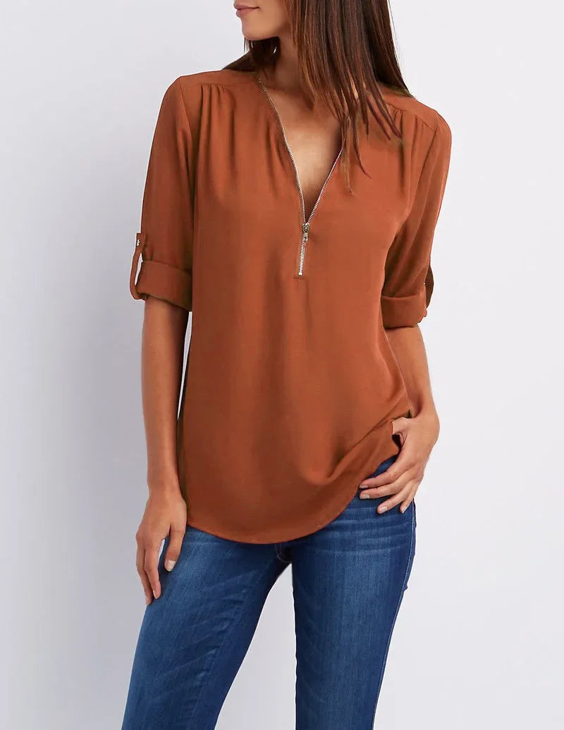 Casually Elegant Shirt with a Refined Edge