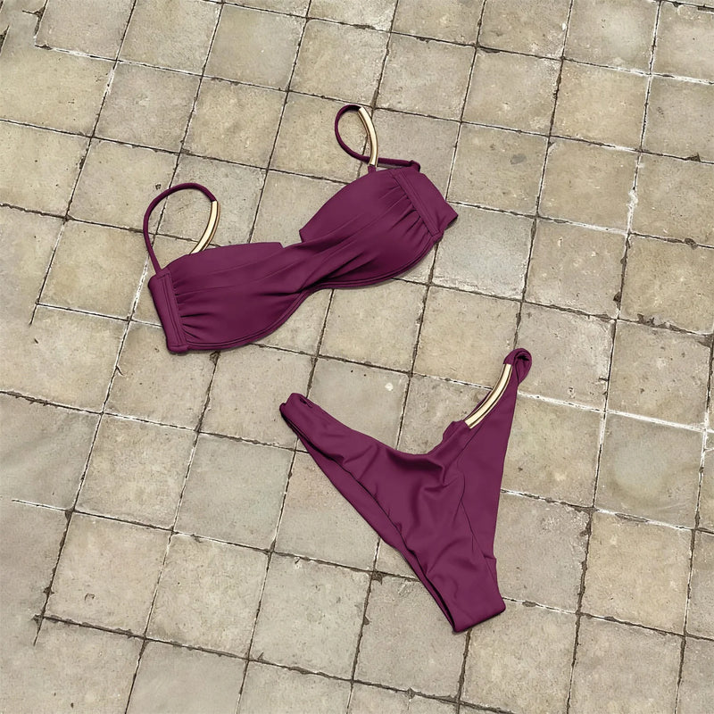 Classic Vintage Bikini with a Flattering Fit
