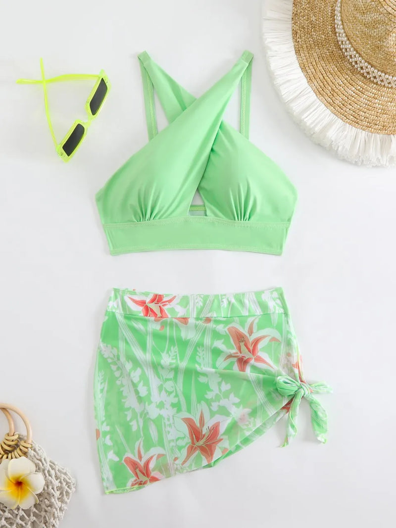 Subtly Elegant Bikini with a Refined Vintage Look
