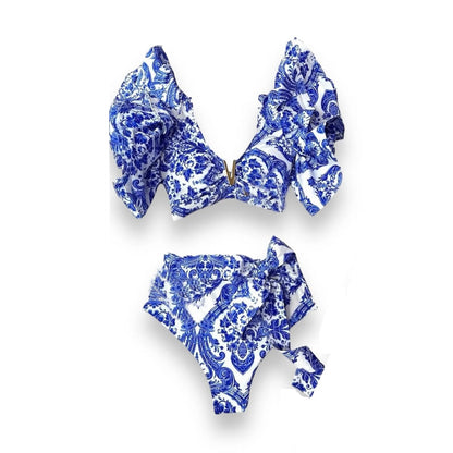 Casually Elegant Bikini with a Refined Edge