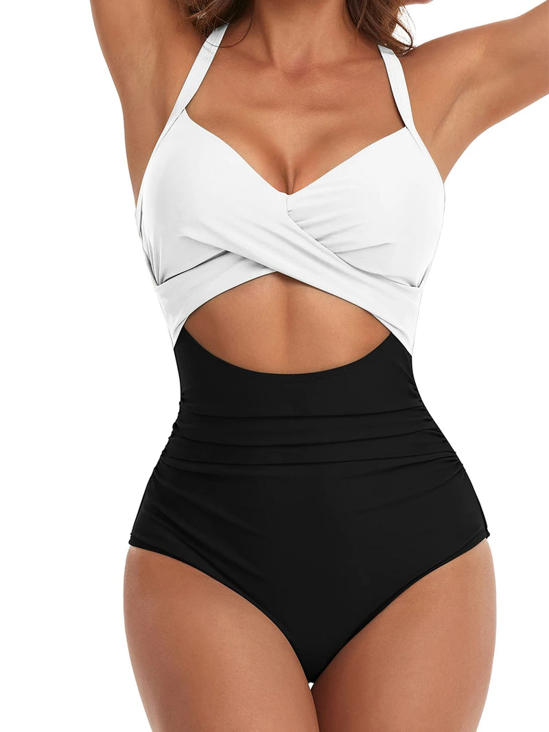 Finely Styled Monokini with a Classic Vintage Look