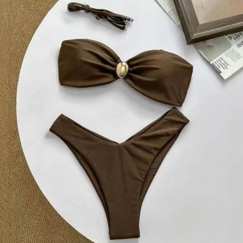 Subtly Elegant Bathing Suit with a Refined Vintage Look