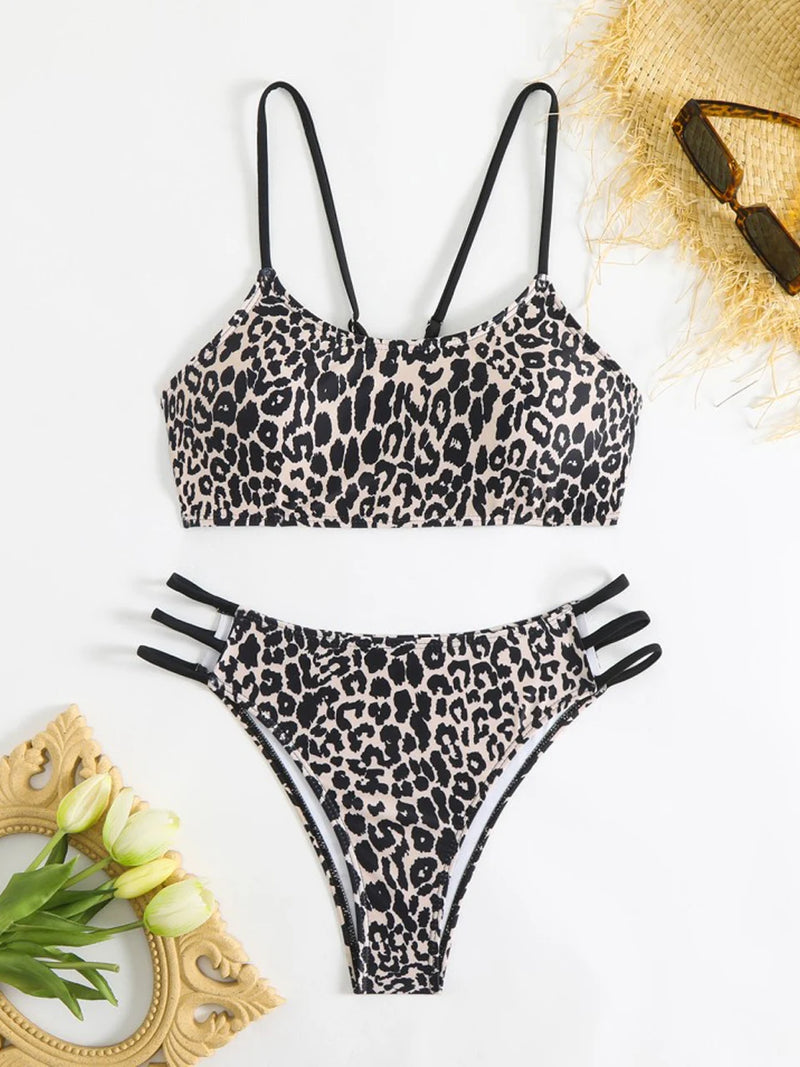 Subtly Elegant Bikini with a Refined Vintage Look