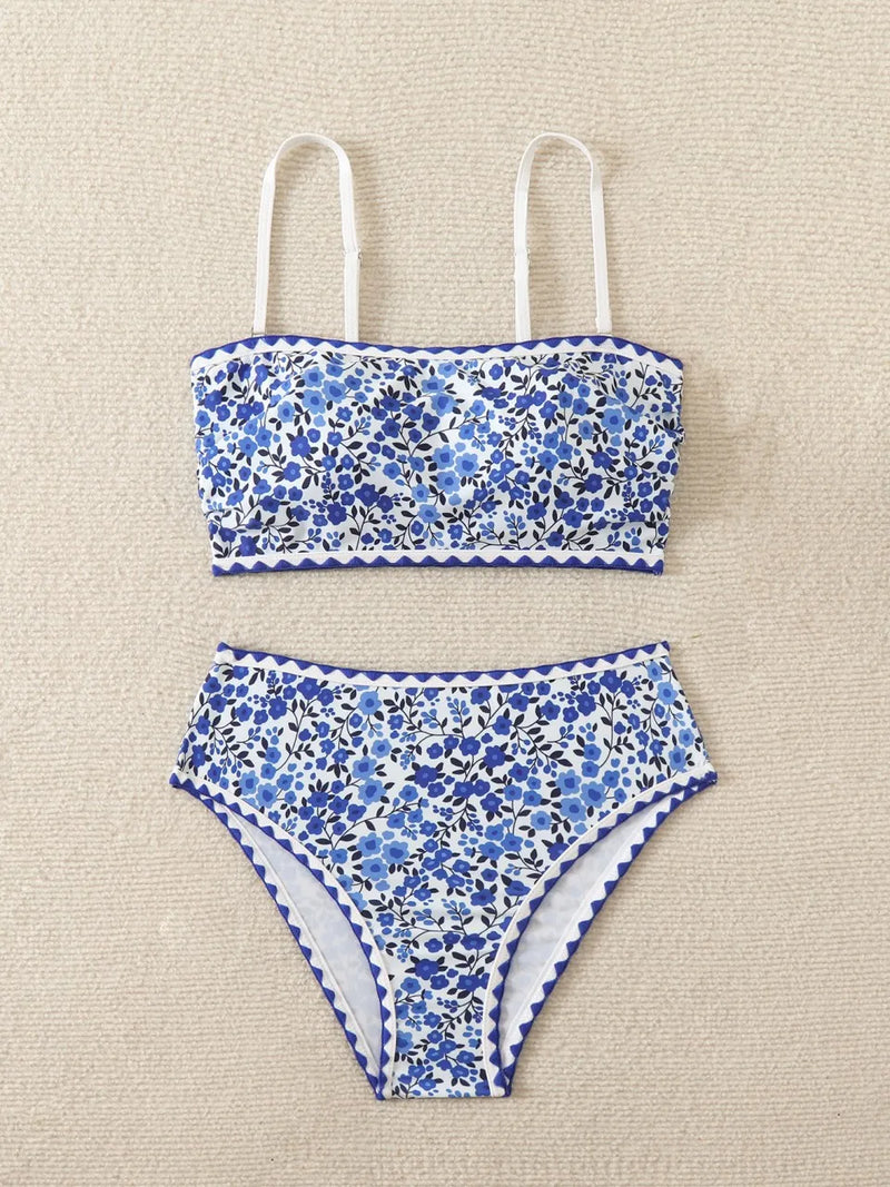 Subtly Elegant Bikini with a Refined Vintage Look