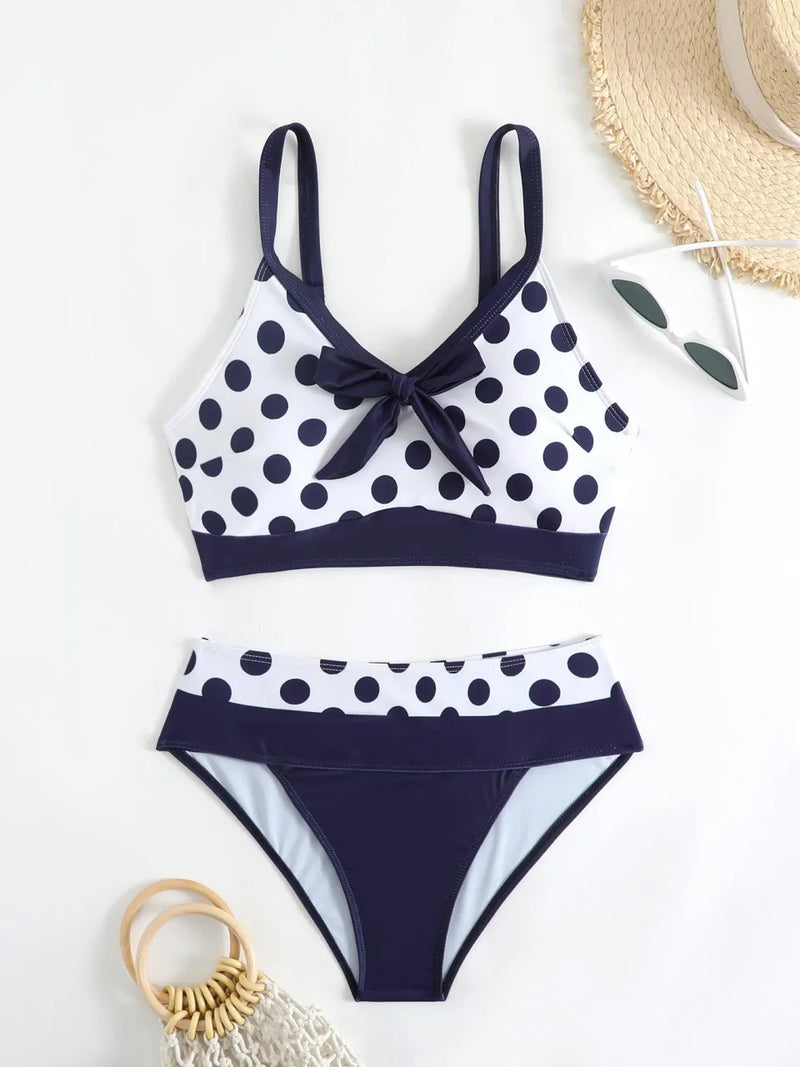 Casually Elegant Bikini with a Refined Edge
