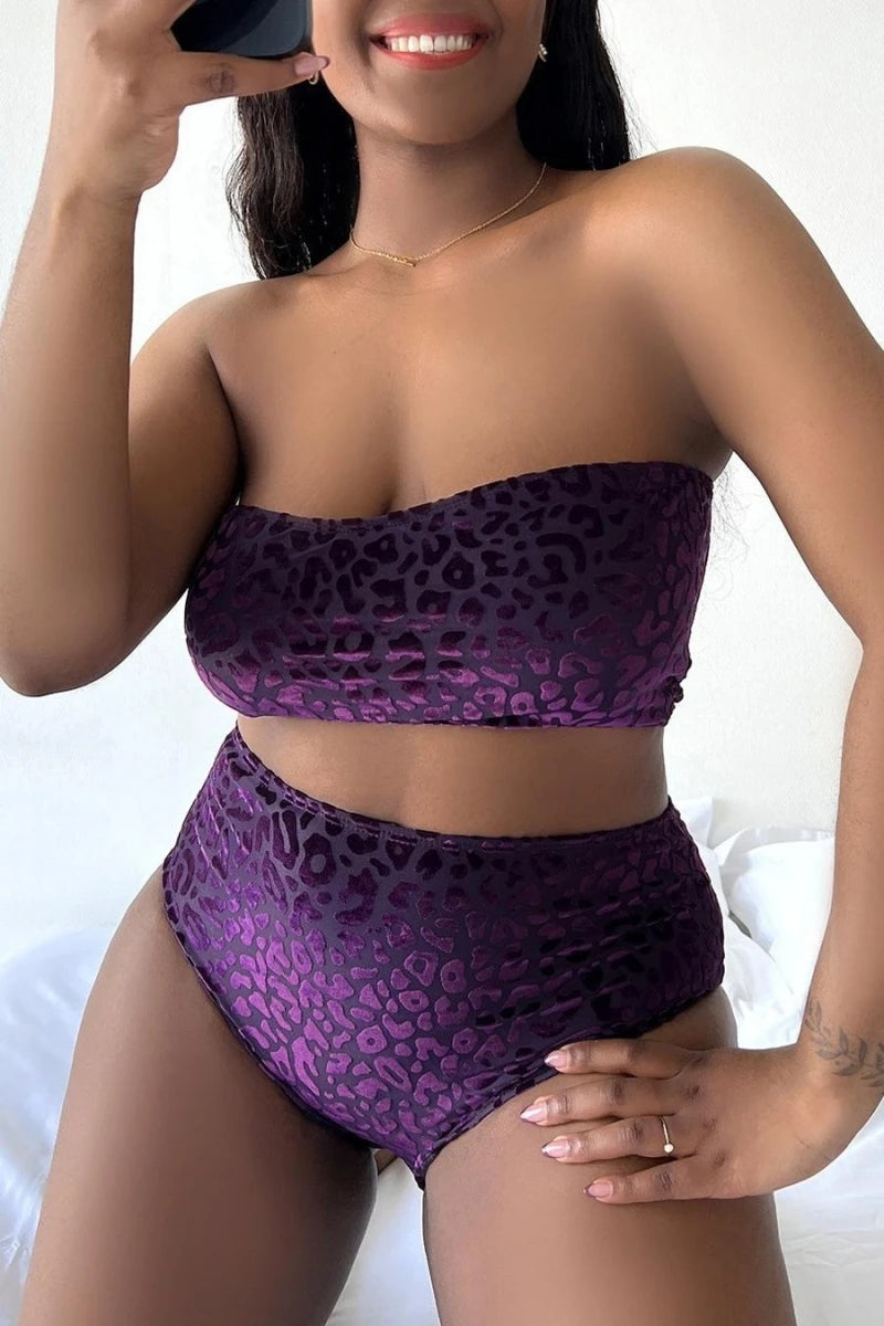 Classic Vintage Bikini with a Flattering Fit