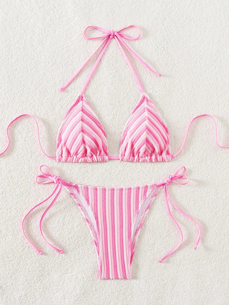Classic Vintage Bikini with a Flattering Fit