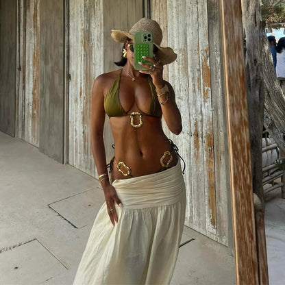 Effortlessly Elegant Bikini with a Timeless Design