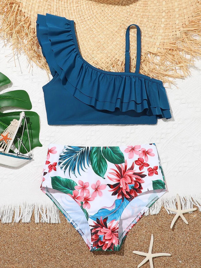 Sophisticated Bikini with a Clean Classic Look