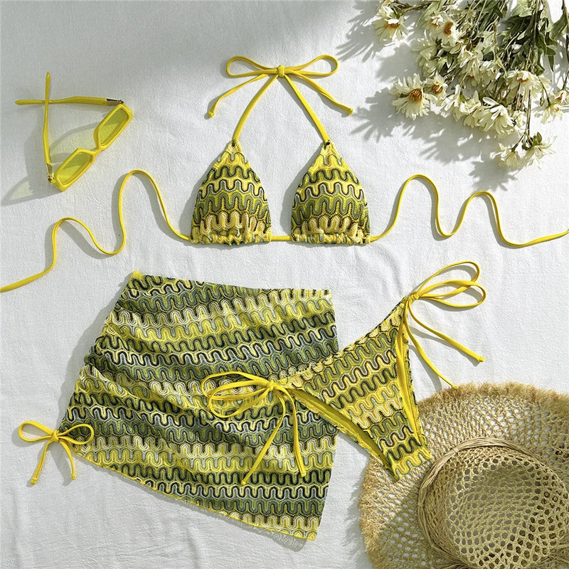 Effortlessly Elegant Bikini with a Timeless Design