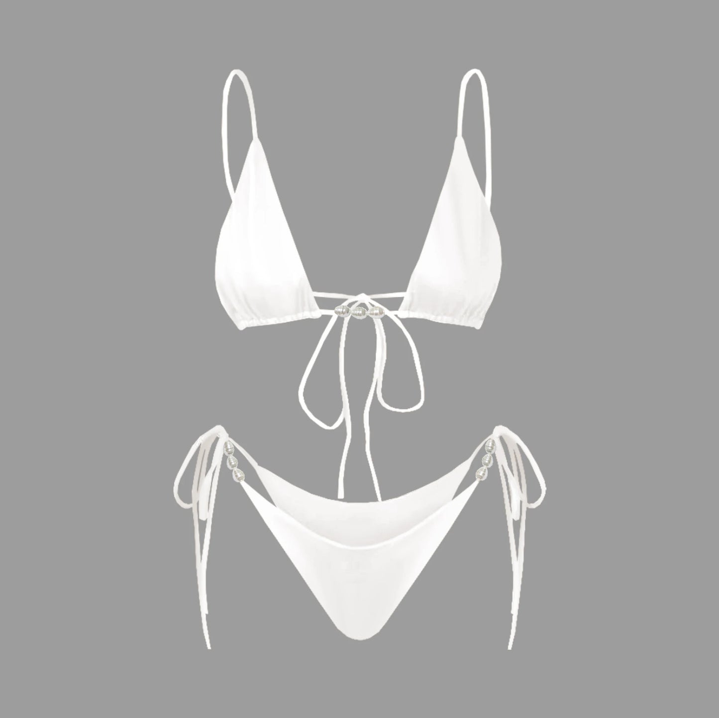 Effortlessly Elegant Bikini with a Timeless Design
