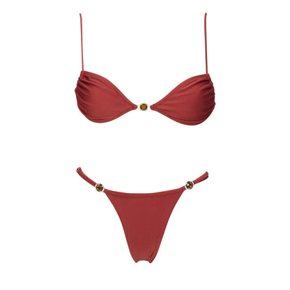 Effortlessly Elegant Bikini with a Timeless Design