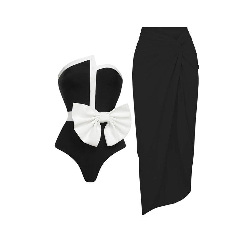 Finely Styled Swimsuit with a Classic Vintage Look