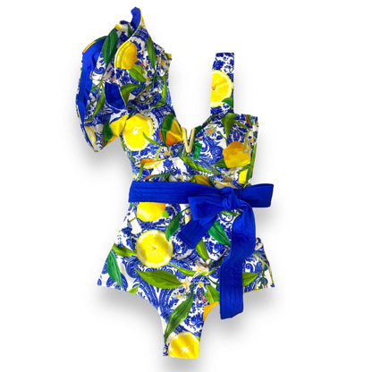 Effortlessly Elegant Monokini with a Timeless Design