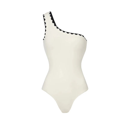 Casually Elegant Bikini with a Refined Edge