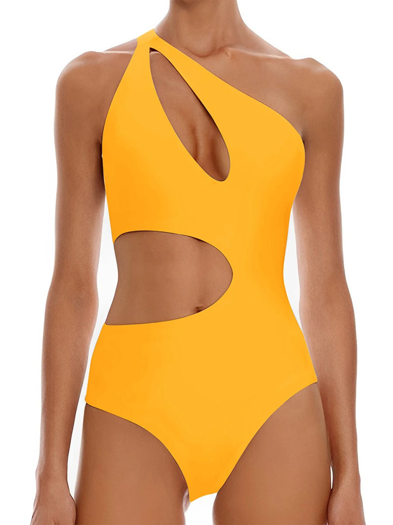 Effortlessly Elegant Monokini with a Timeless Design