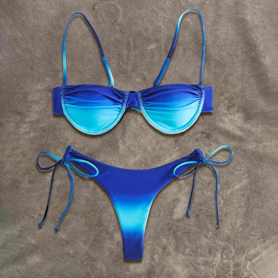 Effortlessly Elegant Bikini with a Timeless Design