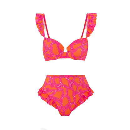 Casually Elegant Bathing Suit with a Refined Edge