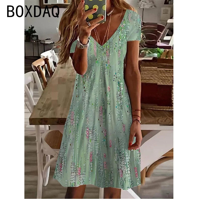 Classic Vintage Dress with a Flattering Fit