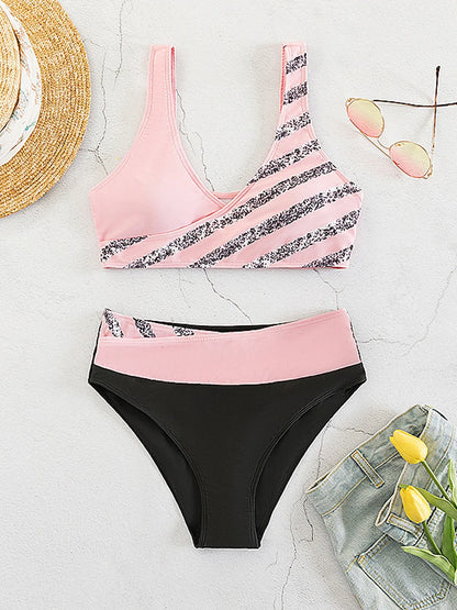 Finely Styled Bikini with a Classic Vintage Look