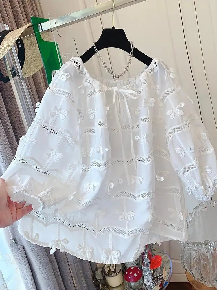 Classic Vintage Shirt with a Flattering Fit