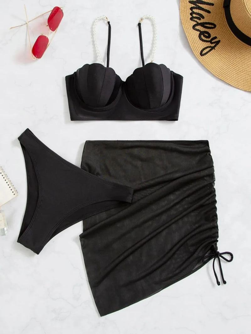 Casually Elegant Bikini with a Refined Edge