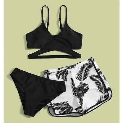 Effortlessly Elegant Bathing Suit with a Timeless Design