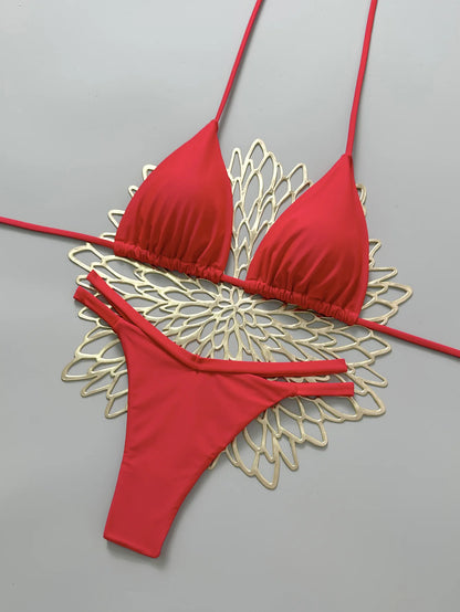Casually Elegant Bikini with a Refined Edge