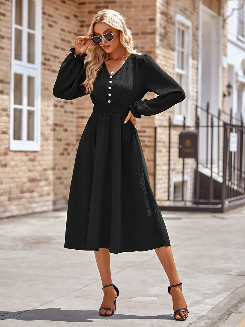 Classic Vintage & Enduringly Stylish Dress