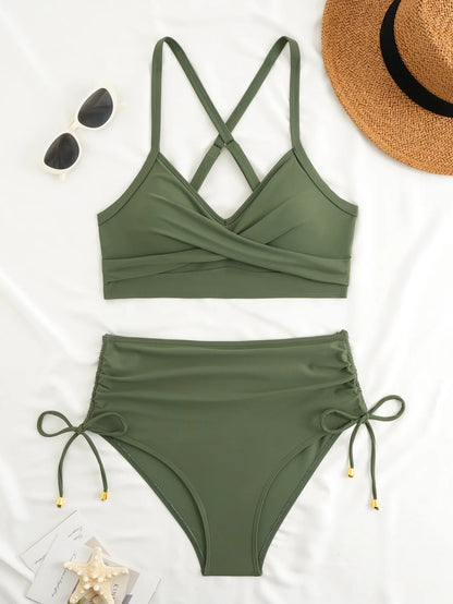 Effortlessly Elegant Bikini with a Timeless Design