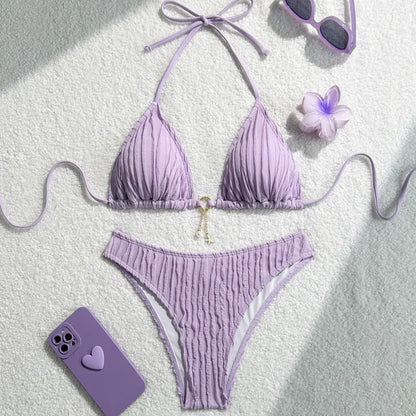 Effortlessly Elegant Bathing Suit with a Timeless Design