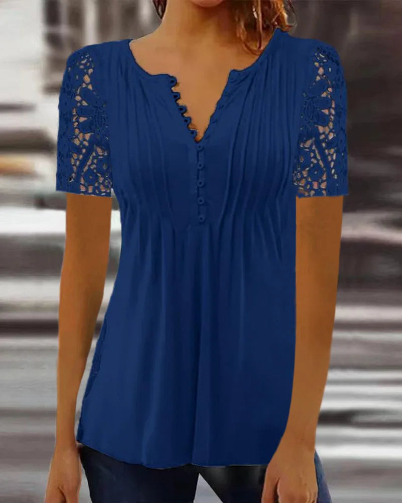 Beautifully Crafted Shirt in a Classic Style
