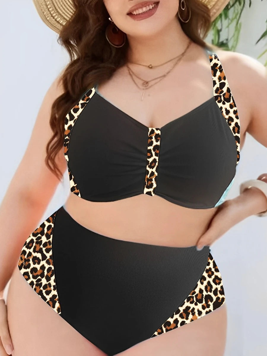 Casually Elegant Bikini with a Refined Edge