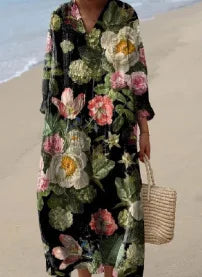 Classic Vintage Dress with a Flattering Fit