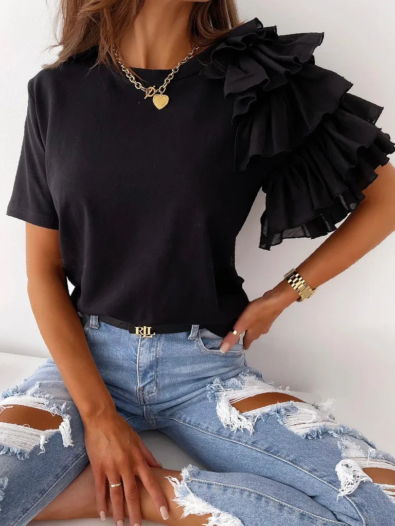Effortlessly Elegant Shirt with a Timeless Design