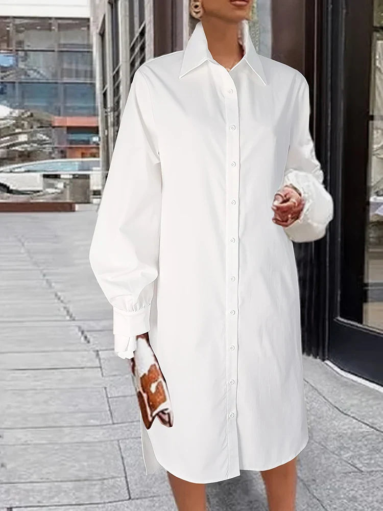 Effortlessly Elegant Dress with a Timeless Design